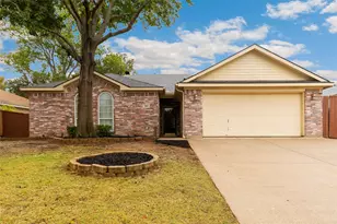 3103 Mulholland Rd, Corinth, TX 76210 - Photo 1