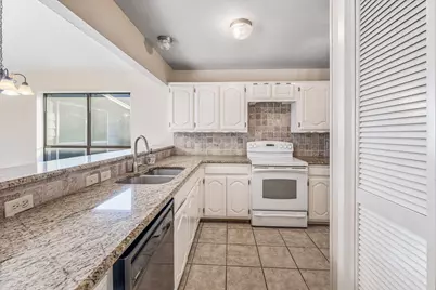 6226 Tezcuco Court, Granbury, TX 76049 - Photo 9