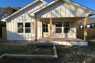 211 E Cardinal, Ector, TX 75439 - Photo 1