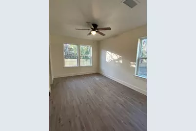 211 E Cardinal, Ector, TX 75439 - Photo 9