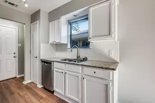 2805 Highlawn Terrace, Fort Worth, TX 76133 - Photo 9