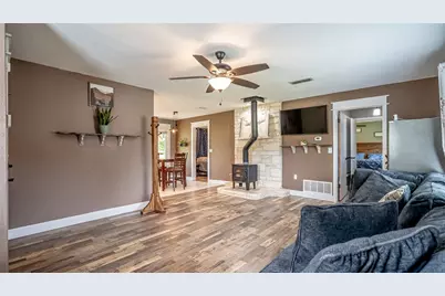 8147 Fawn Circle, Granbury, TX 76049 - Photo 7