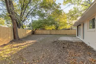 1925 Balla Way, Grand Prairie, TX 75051 - Photo 21