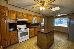 1308 W 12th St, Cisco, TX 76437 - Photo 13