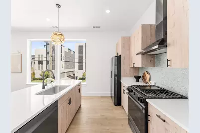 2019 N Prairie Avenue #202, Dallas, TX 75204 - Photo 7