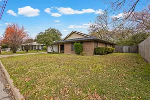 602 N Clay St, Ennis, TX 75119 - Photo 3