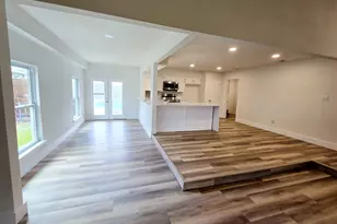 553 Doral Pl, Garland, TX 75043 - Photo 5