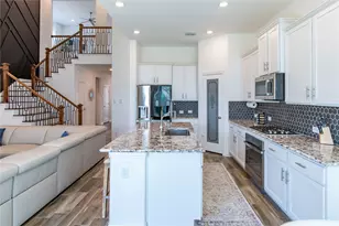 7320 Black Cherry Ln, McKinney, TX 75071 - Photo 5