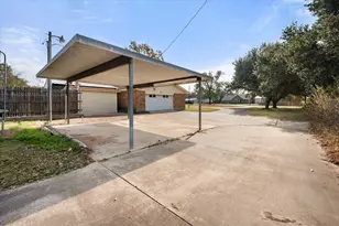 3641 Lucy Trimble Rd, Burleson, TX 76028 - Photo 25