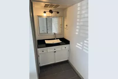 2800 Douglas Avenue #201, Dallas, TX 75219 - Photo 13