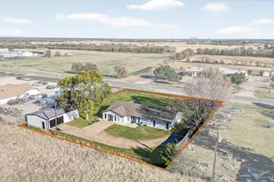 616 E Bells Blvd, Bells, TX 75414 - Photo 1