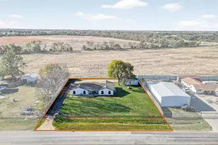 616 E Bells Blvd, Bells, TX 75414 - Photo 31