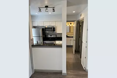 2800 Douglas Avenue #208, Dallas, TX 75219 - Photo 5