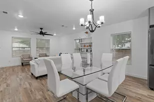 1024 Greenlee St, Denton, TX 76201 - Photo 9