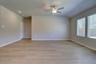 3410 Pat Mayse Dr, Farmersville, TX 75442 - Photo 5