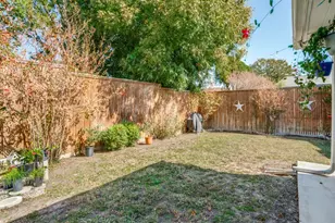 712 Middle Cove Dr, Plano, TX 75023 - Photo 23