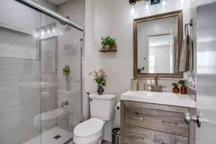 712 Middle Cove Dr, Plano, TX 75023 - Photo 17