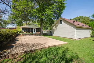 818 Westbrook Dr, Irving, TX 75060 - Photo 33