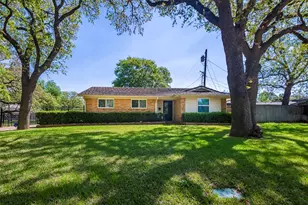 818 Westbrook Dr, Irving, TX 75060 - Photo 1