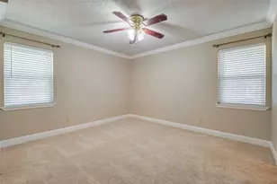 818 Westbrook Dr, Irving, TX 75060 - Photo 13