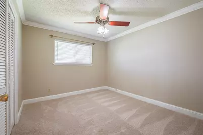 818 Westbrook Drive, Irving, TX 75060 - Photo 9