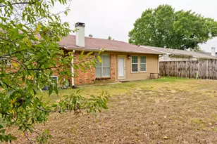 215 Countryside Dr, Arlington, TX 76014 - Photo 21