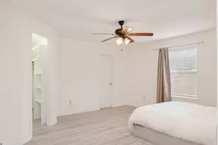 215 Countryside Dr, Arlington, TX 76014 - Photo 15