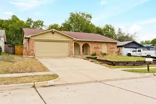 215 Countryside Dr, Arlington, TX 76014 - Photo 23