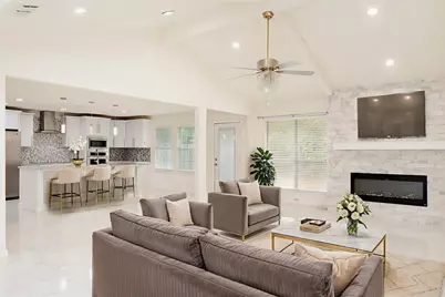 215 Countryside Drive, Arlington, TX 76014 - Photo 11