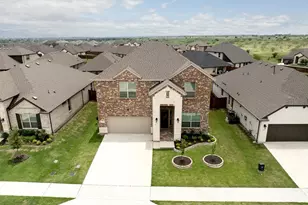 2013 Windsor Dr, Argyle, TX 76226 - Photo 5