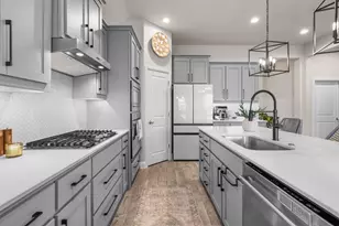 2013 Windsor Dr, Argyle, TX 76226 - Photo 9