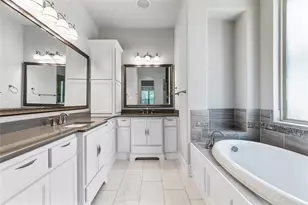 1304 Damsel Caitlyn Dr, Lewisville, TX 75056 - Photo 15