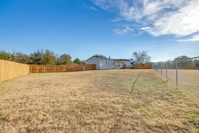 122 Blue Moon Court, Springtown, TX 76082 - Photo 33