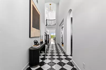 8736 Edgewater Drive, The Colony, TX 75056 - Photo 5