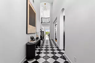 8736 Edgewater Dr, The Colony, TX 75056 - Photo 5