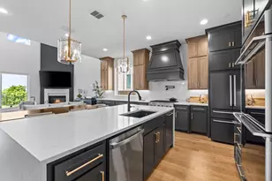 8736 Edgewater Dr, The Colony, TX 75056 - Photo 11