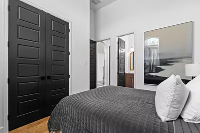 8736 Edgewater Drive, The Colony, TX 75056 - Photo 7