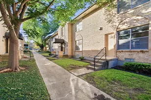 5817 Sandhurst Ln, Dallas, TX 75206 - Photo 3