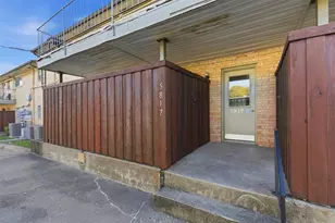 5817 Sandhurst Ln, Dallas, TX 75206 - Photo 23