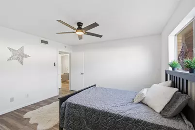 5817 Sandhurst Lane #B, Dallas, TX 75206 - Photo 15