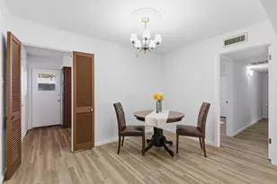 5817 Sandhurst Ln, Dallas, TX 75206 - Photo 7