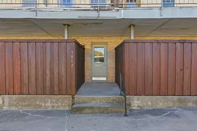 5817 Sandhurst Lane #B, Dallas, TX 75206 - Photo 25