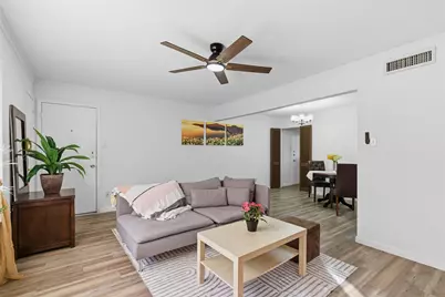 5817 Sandhurst Lane #B, Dallas, TX 75206 - Photo 7