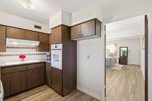 5817 Sandhurst Ln, Dallas, TX 75206 - Photo 11