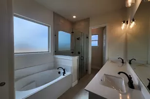 2433 Meteor Dr, Krum, TX 76249 - Photo 9