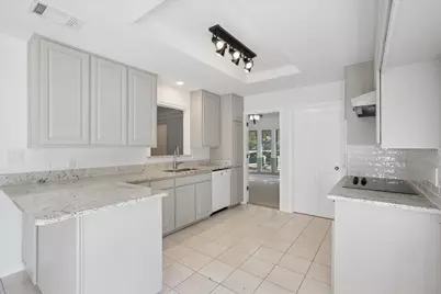 5421 Dana Point Drive, Arlington, TX 76017 - Photo 11