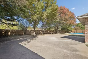 5421 Dana Point Dr, Arlington, TX 76017 - Photo 25