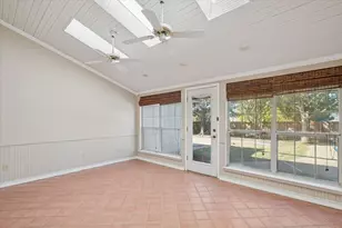 5421 Dana Point Dr, Arlington, TX 76017 - Photo 23