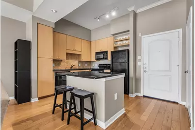 3225 Turtle Creek Boulevard #10, Dallas, TX 75219 - Photo 9