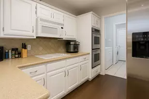 8557 Brittania Way, Dallas, TX 75243 - Photo 5